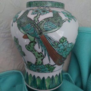 Japanese hand painted peacock 🦚 vase